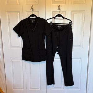 Black Purple Label Yoga Women's Scrub Set